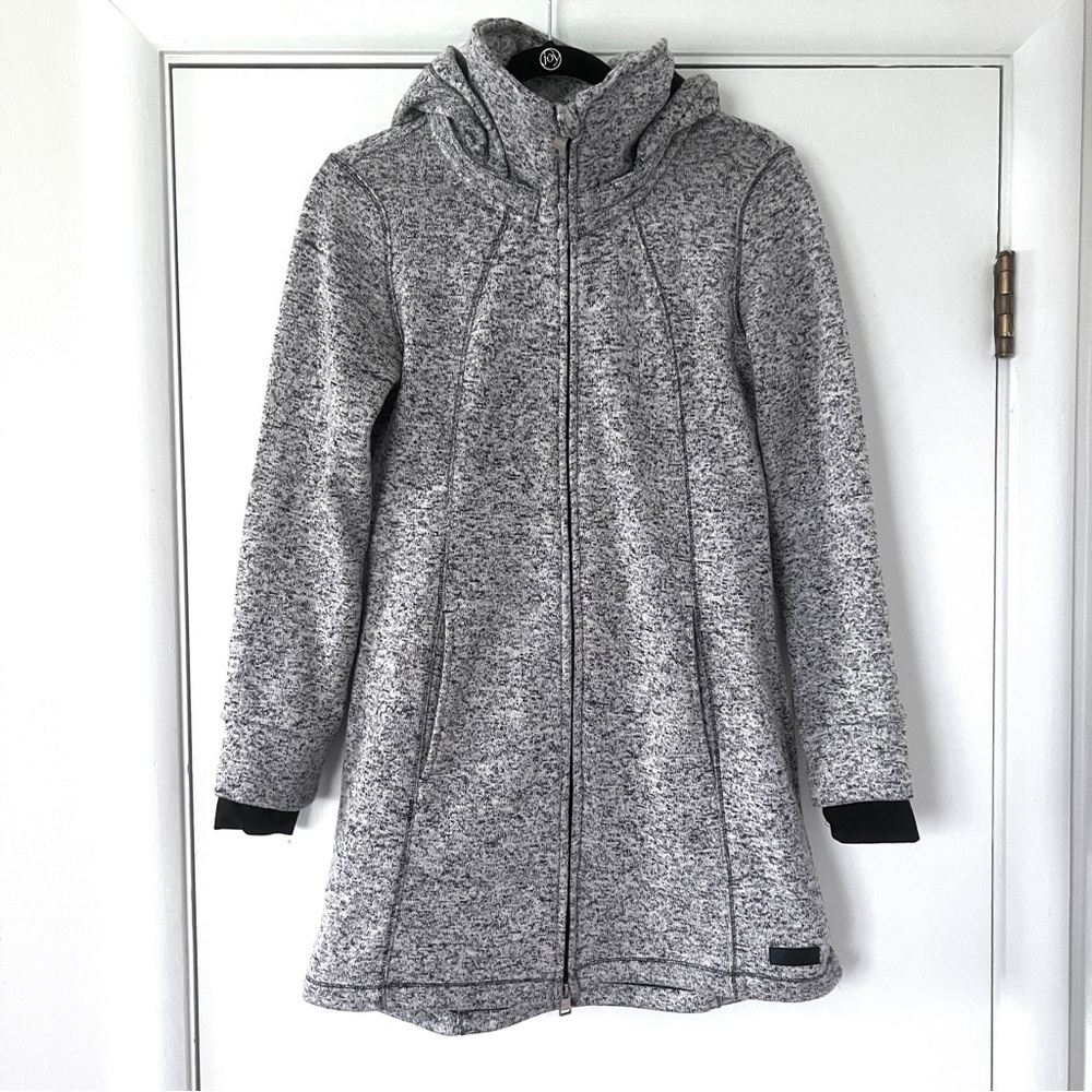 Calvin Klein Long Gray Athletic Jacket Workout Hooded Zipper Performance Size S